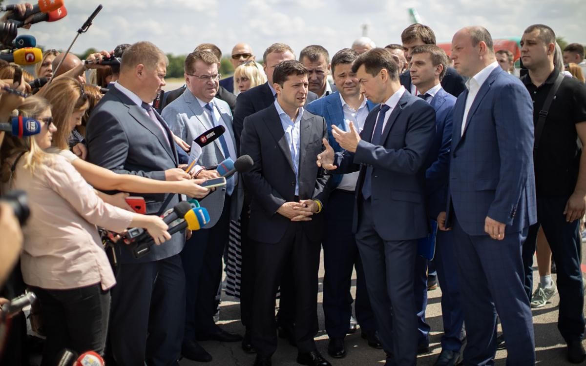 Городской голова Днепра Филатов пообещал Зеленскому добровольно уйти в отставку: какое условие Городской голова Днепра Филатов пообещал Зеленскому добровольно уйти в отставку: какое условие