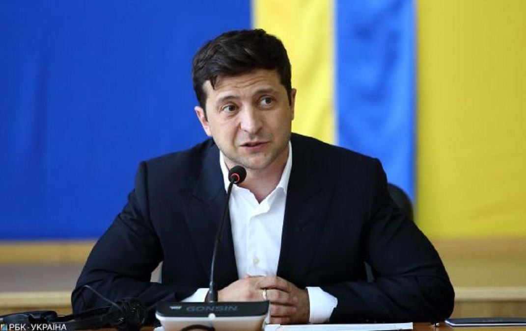 Зеленский попросил Труханова о бесплатном въезде в Одесский порт Зеленский попросил Труханова о бесплатном въезде в Одесский порт