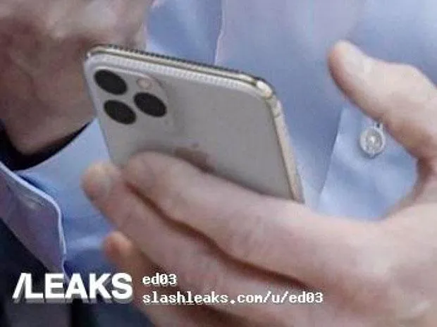 iPhone XI Max iPhone XI Max