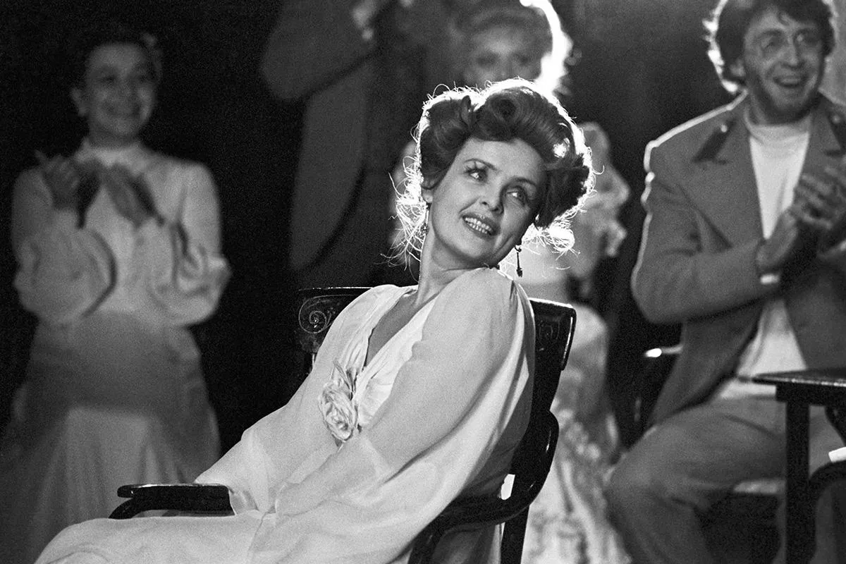 Ада Роговцева Ада Роговцева