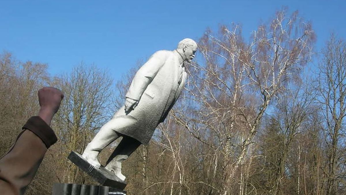 Закон про декомунізацію визнаний законним Конституційним судом Закон про декомунізацію визнаний законним Конституційним судом