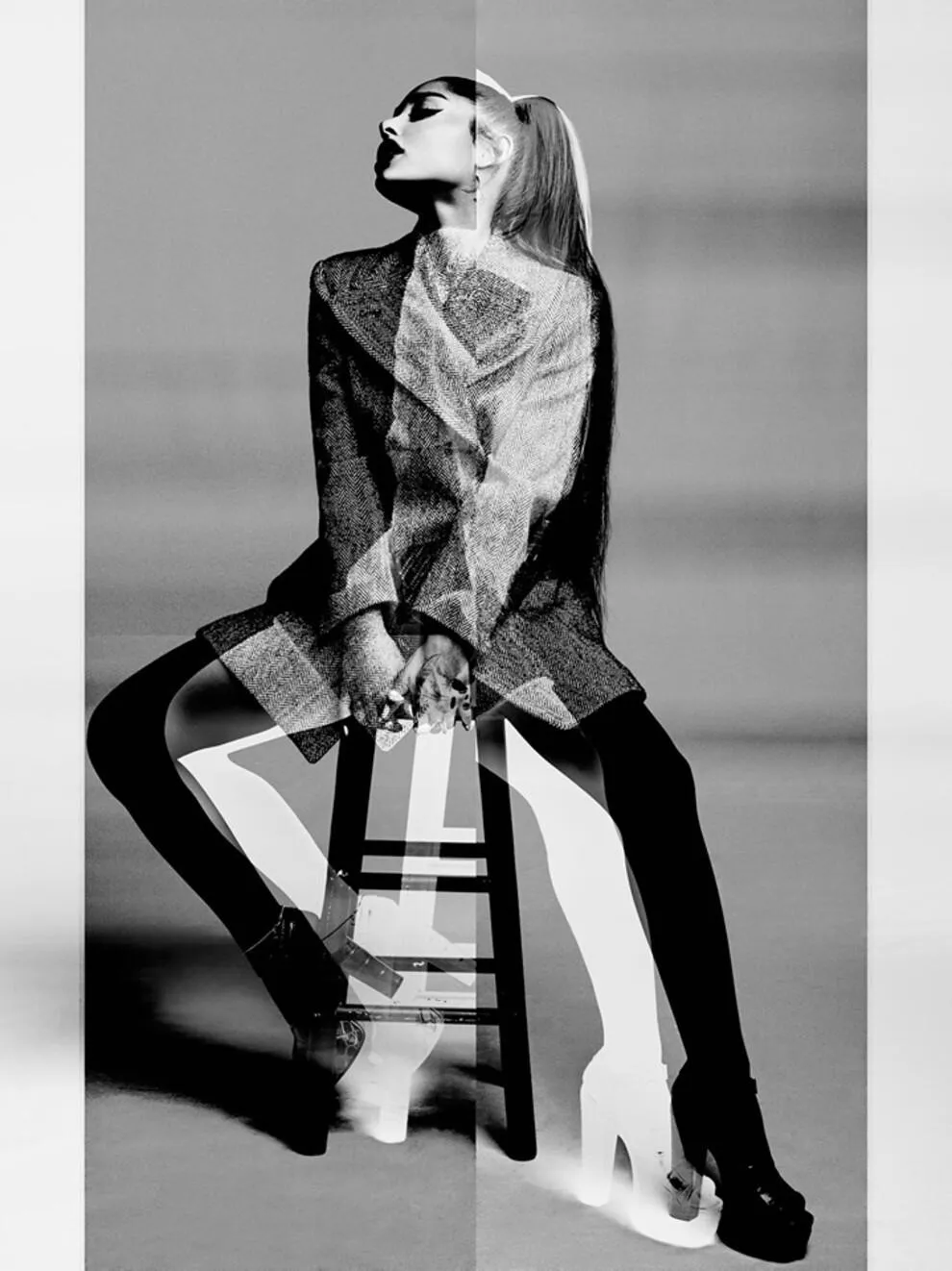 Аріана Гранде в рекламі Givenchy