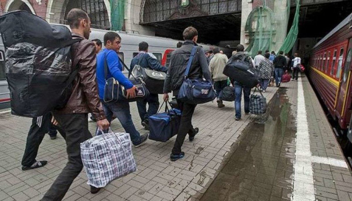 Українці отримують роботу за кордоном, погоджуючись на гірші умови, ніж для місцевих, – Лібанова