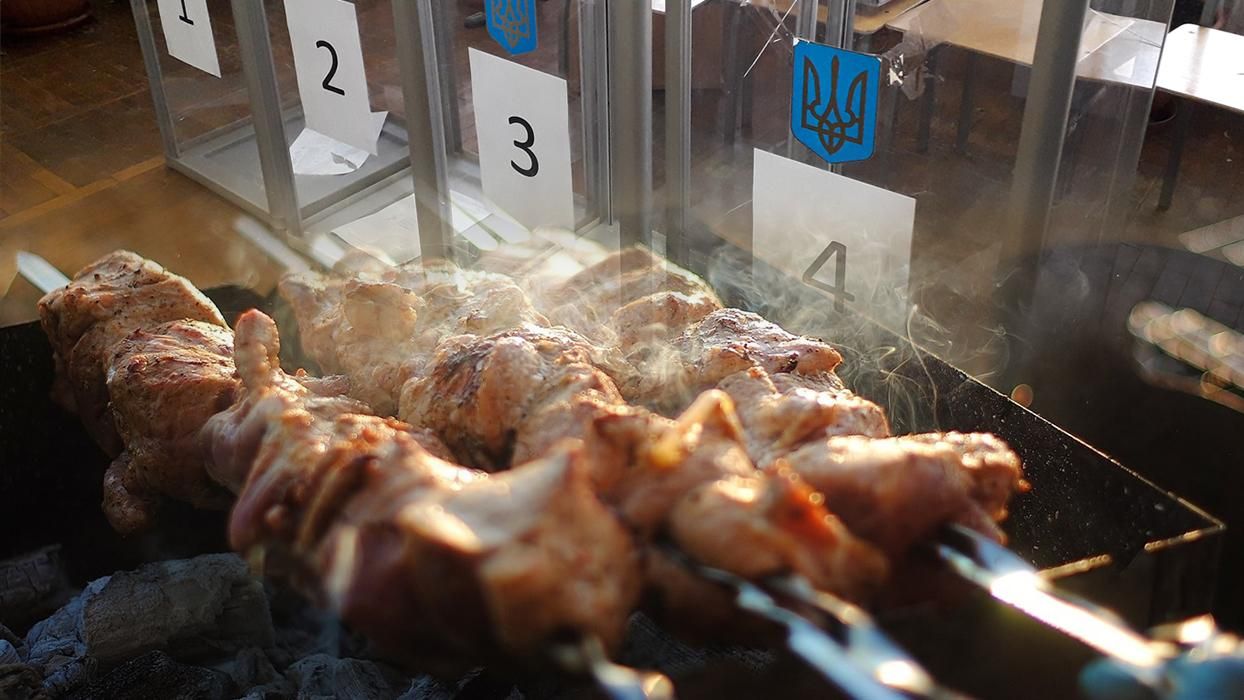 Спідня білизна агітації, або Як кандидату в депутати виграти конкуренцію з шашликом Спідня білизна агітації, або Як кандидату в депутати виграти конкуренцію з шашликом