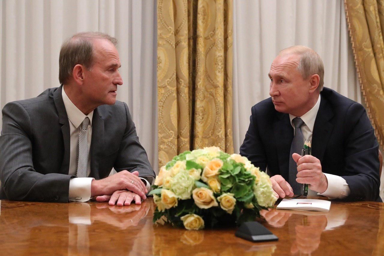 Путін знову провів зустріч з Медведчуком: про що говорили