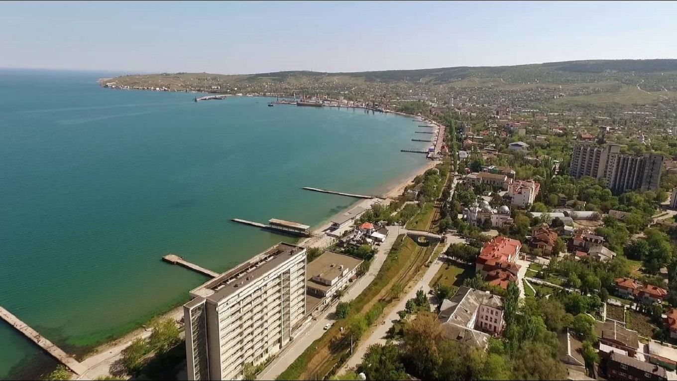 "Едут одни нищеброды" : в оккупированном Крыму сетуют на российских туристов