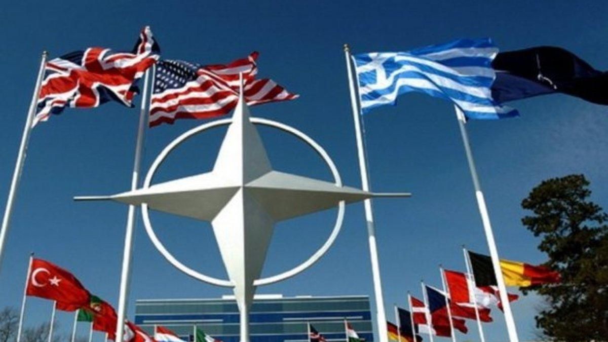 У НАТО закликали Іран відпустити два танкери затримані в Ормузькій протоці - 21 июля 2019 - Телеканал новостей 24