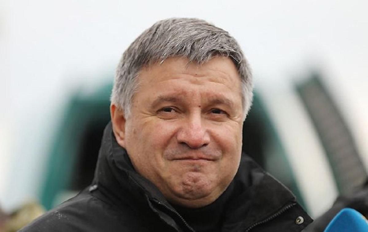 Російські ЗМІ продовжували агітацію у день тиші, – Аваков Російські ЗМІ продовжували агітацію у день тиші, – Аваков