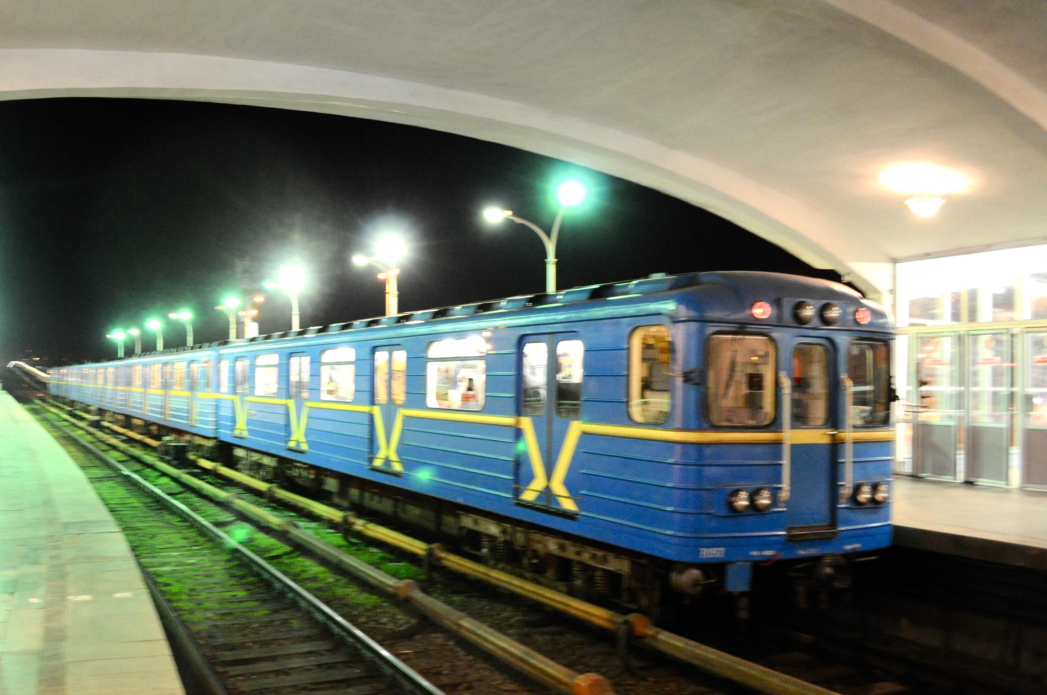 У київському метро запускають 4G