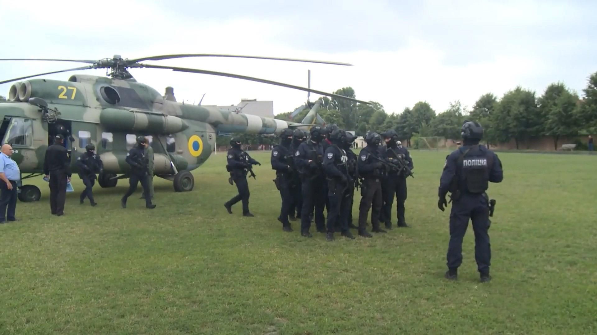 "Був серйозний тиск": мажоритарники прокоментували скандал на "окрузі Пашинського" "Був серйозний тиск": мажоритарники прокоментували скандал на "окрузі Пашинського"