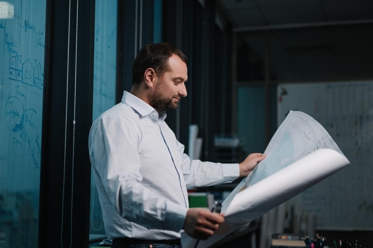 Скандальні забудови та дружба з Андрієм Богданом: хто презентував проект Офісу Президента Скандальні забудови та дружба з Андрієм Богданом: хто презентував проект Офісу Президента