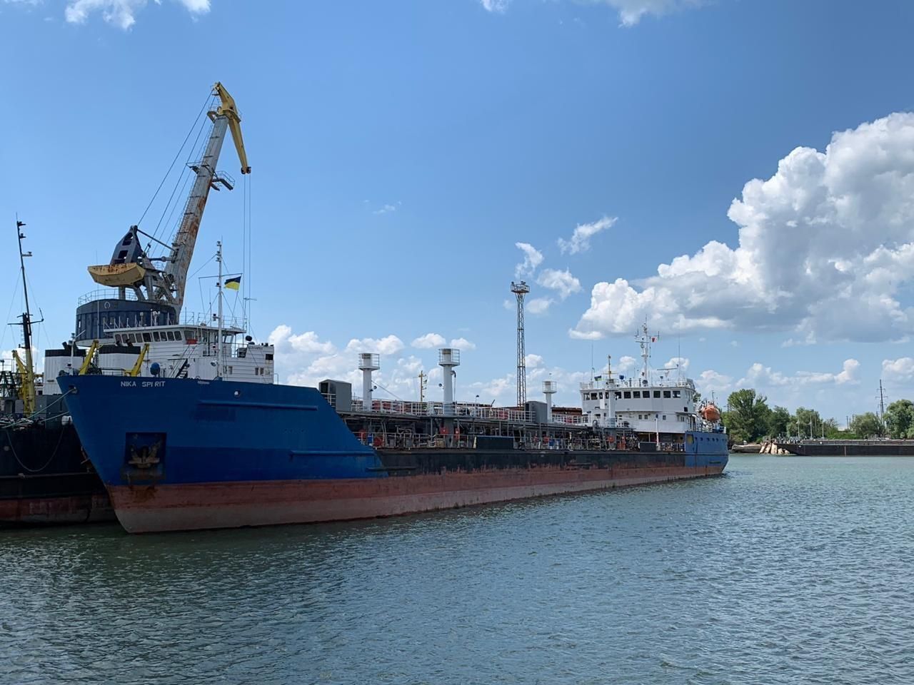 Российские спецслужбы обыскивают офис компании, танкер которой задержали в Украине