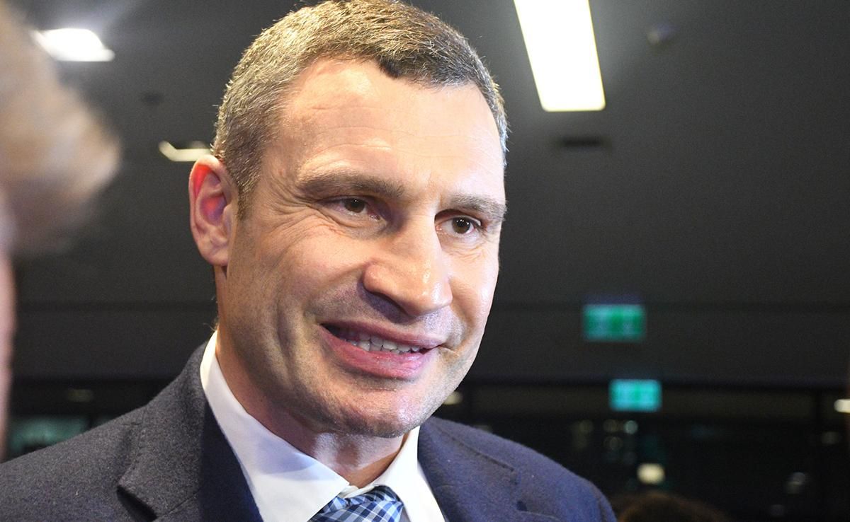 Кличко навів аргументи, чому вважає незаконним своє ймовірне звільнення Кличко навів аргументи, чому вважає незаконним своє ймовірне звільнення