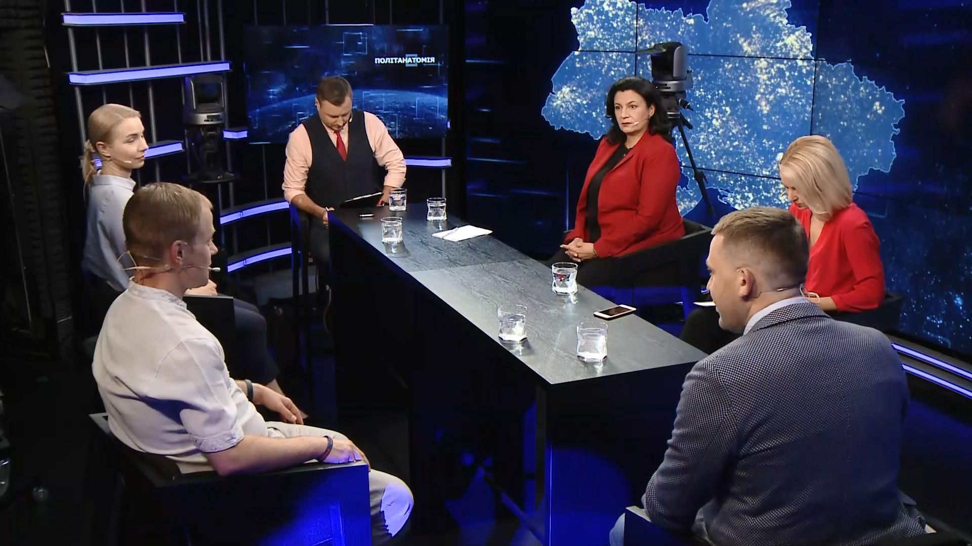 "Зарплати нардепам треба збільшити у 10 разів": які закони має ухвалити "Слуга народу" "Зарплати нардепам треба збільшити у 10 разів": які закони має ухвалити "Слуга народу"