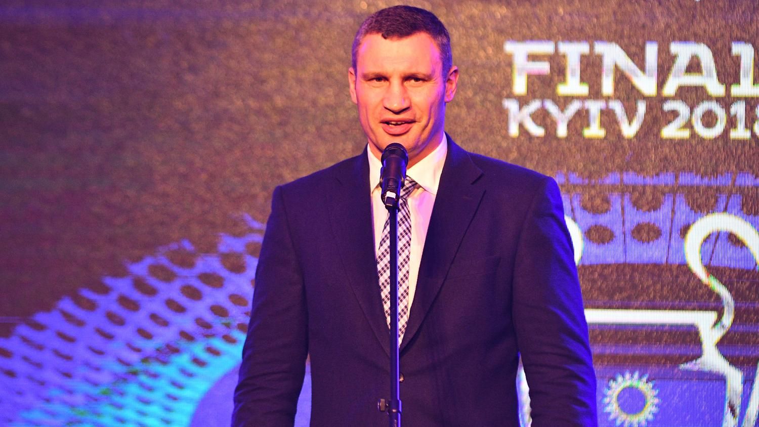 Рейтинг Кличко упал до рекордно низкого уровня, – опрос Рейтинг Кличко упал до рекордно низкого уровня, – опрос