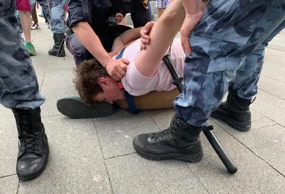 протести в Москві затримання місцеві вибори протести в Москві затримання місцеві вибори