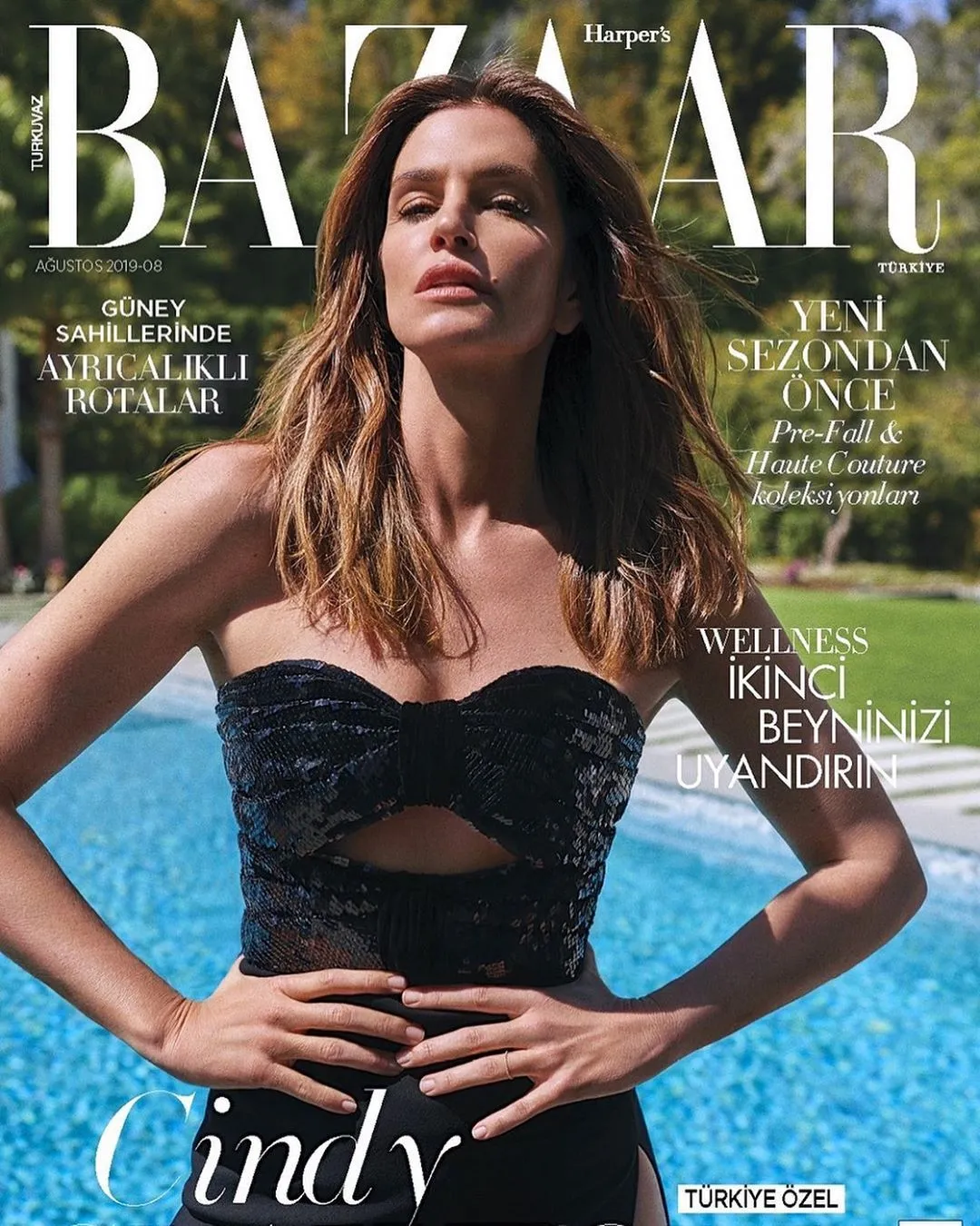 Сінді Кроуфорд для турецького Harper's Bazaar 