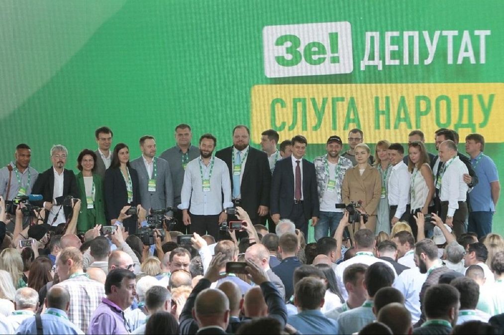 "Слуги народа" делятся впечатлениями от тренингов в Трускавце: фото