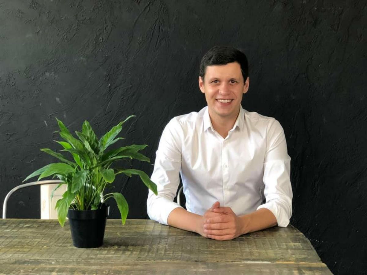 Чий Крим та яке громадянство у дружини: відповіді від керівника "Мамахохатала" Романа Грищука Чий Крим та яке громадянство у дружини: відповіді від керівника "Мамахохатала" Романа Грищука