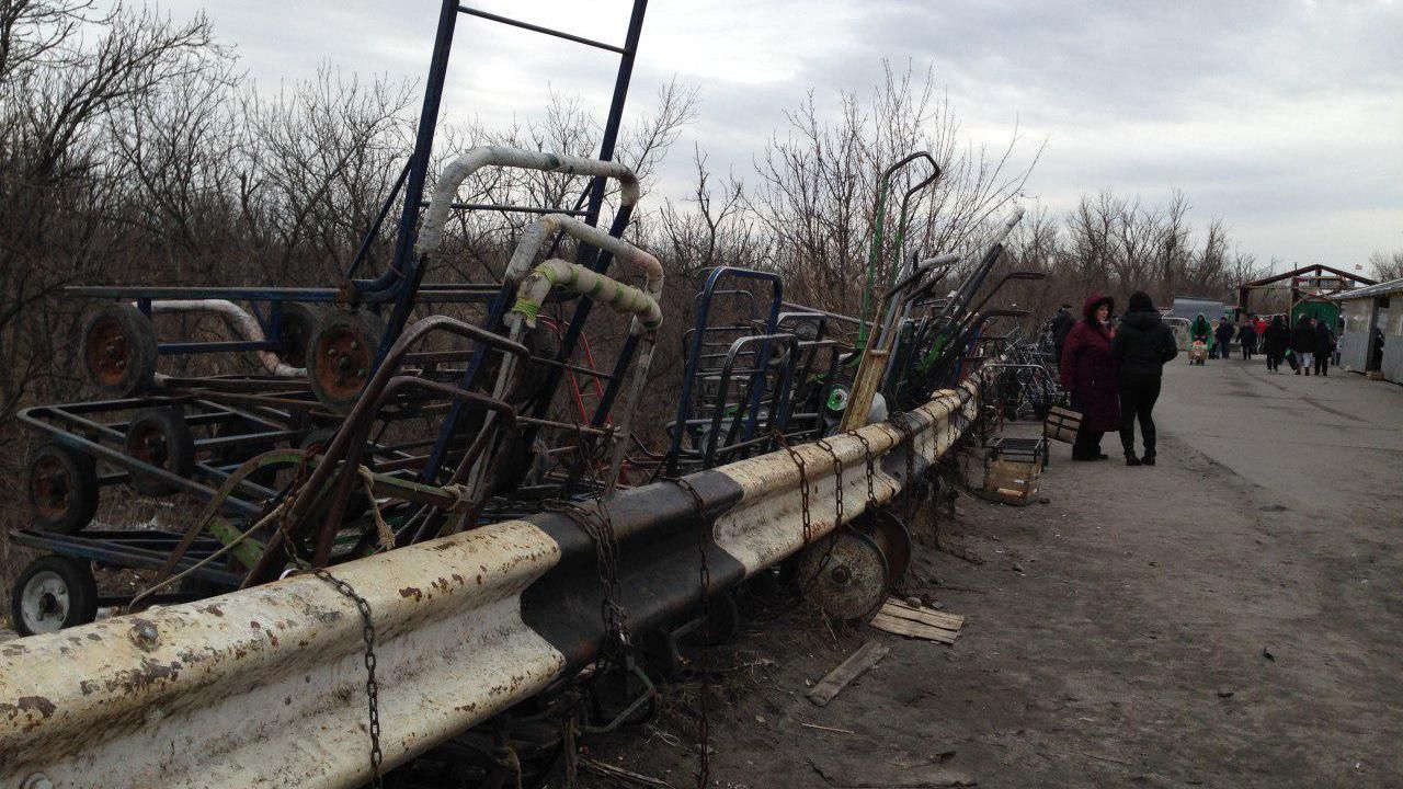 Как будут восстанавливать мост в Станице Луганской: появились детали