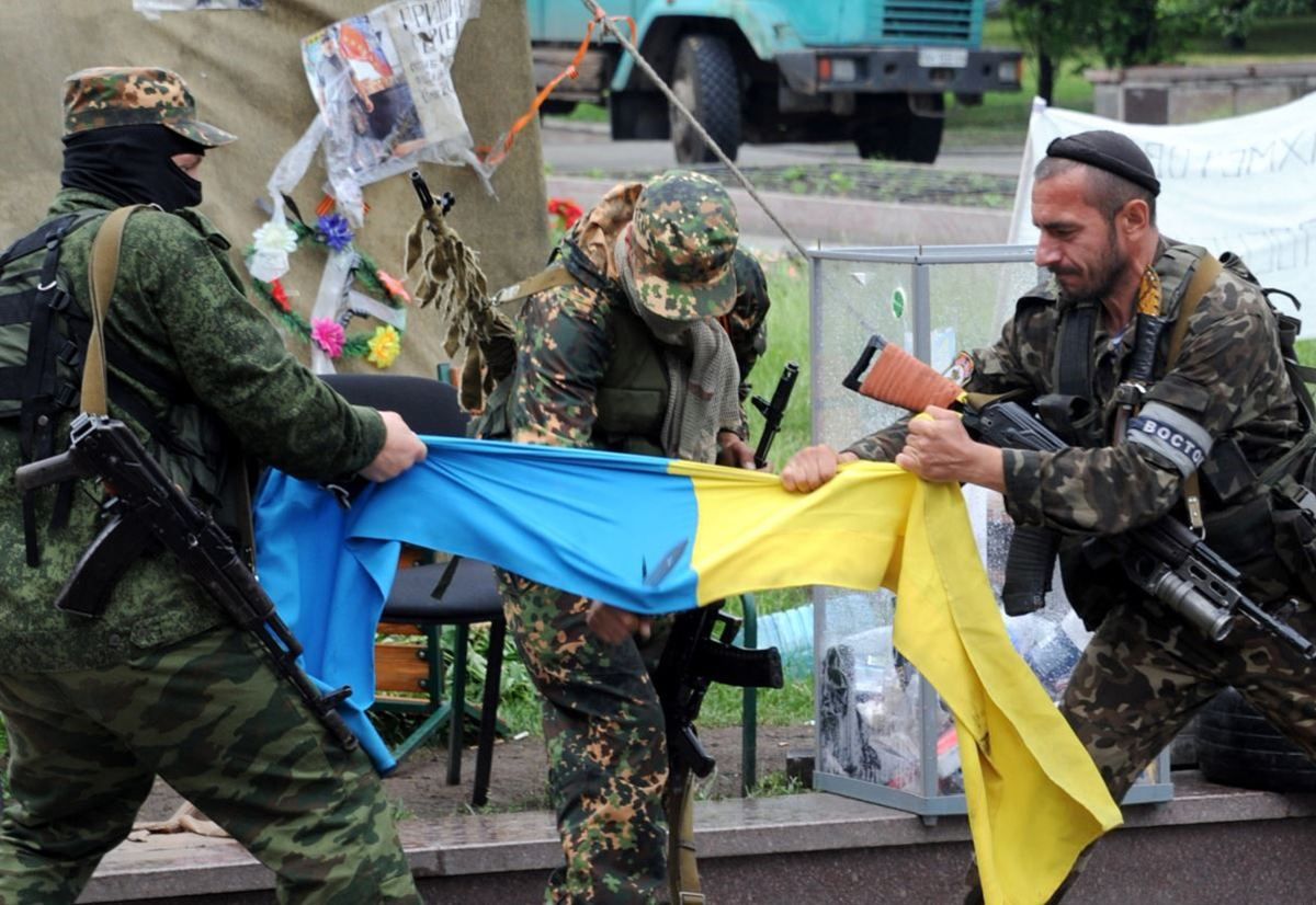 Американське видання назвало війну в Донбасі "громадянською" Американське видання назвало війну в Донбасі "громадянською"