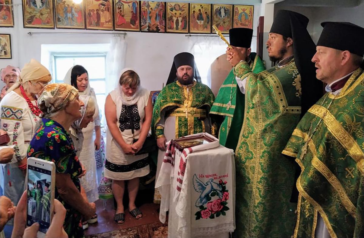 Московський патріархат залишила ще одна громада на Дніпропетровщині: фото