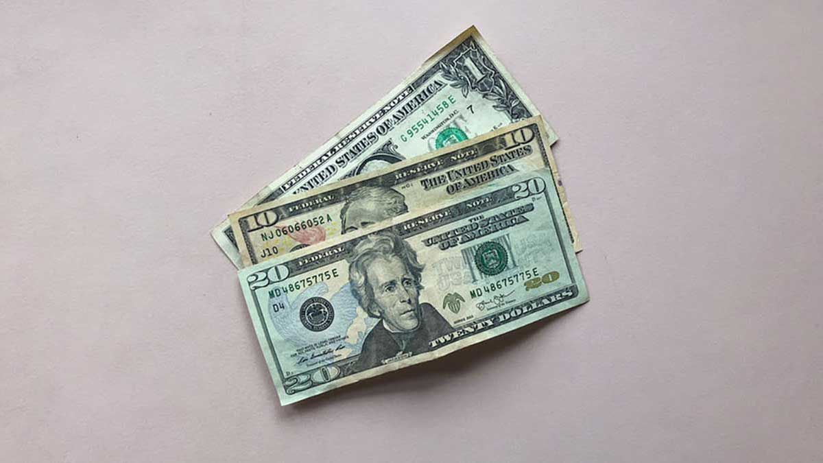 Готівковий курс валют – курс долара та євро на 2 серпня 2019 Готівковий курс валют – курс долара та євро на 2 серпня 2019