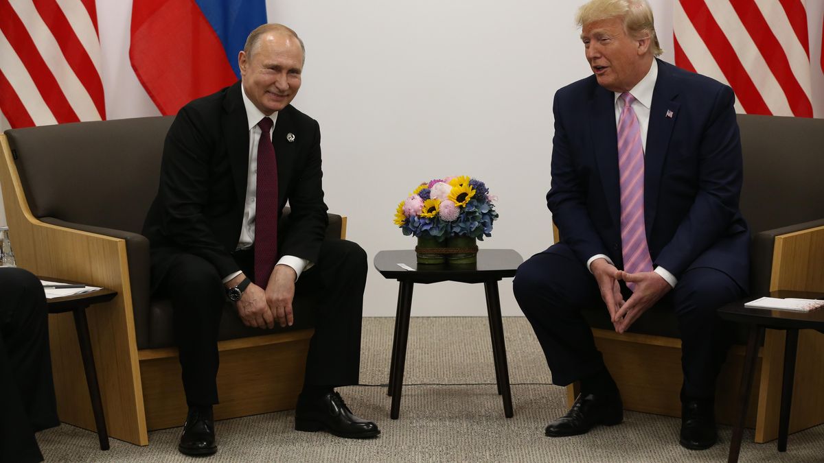 Трамп переговоры. Встреча Путина и Трампа.