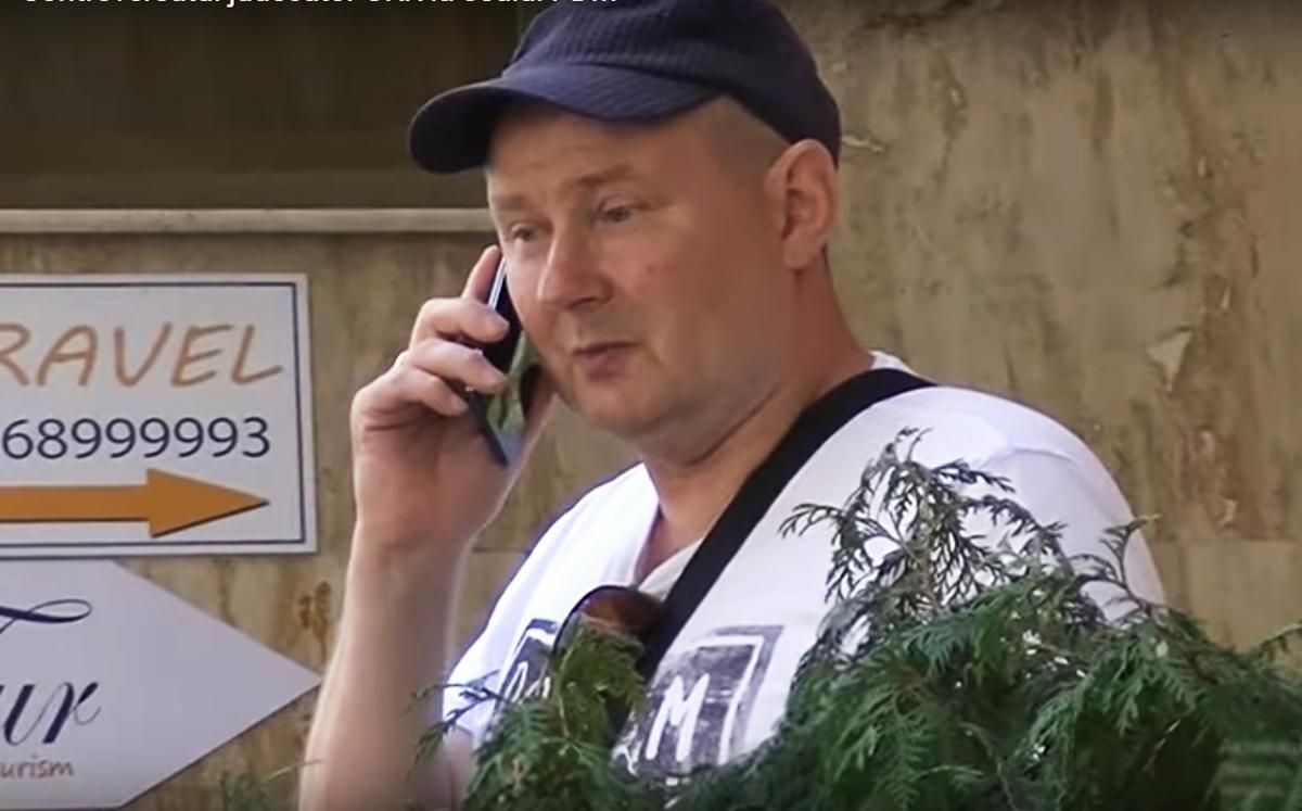 Суддя-втікач Чаус попався на відео під час прогулянки з охоронцем у Молдові