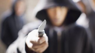 Массовая драка произошла в Черновцах: 1 погибший, много раненых – видео с места инцидента