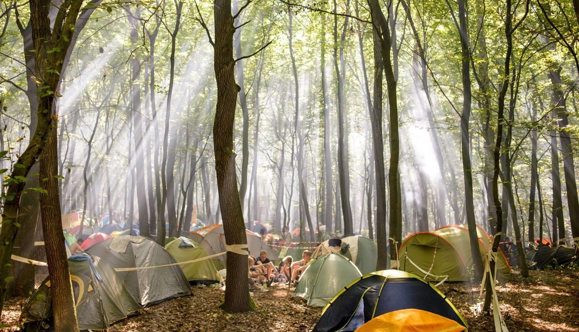 Заручники негоди: на Одещині 25 дітей потрапили у водяну пастку під час походу Заручники негоди: на Одещині 25 дітей потрапили у водяну пастку під час походу