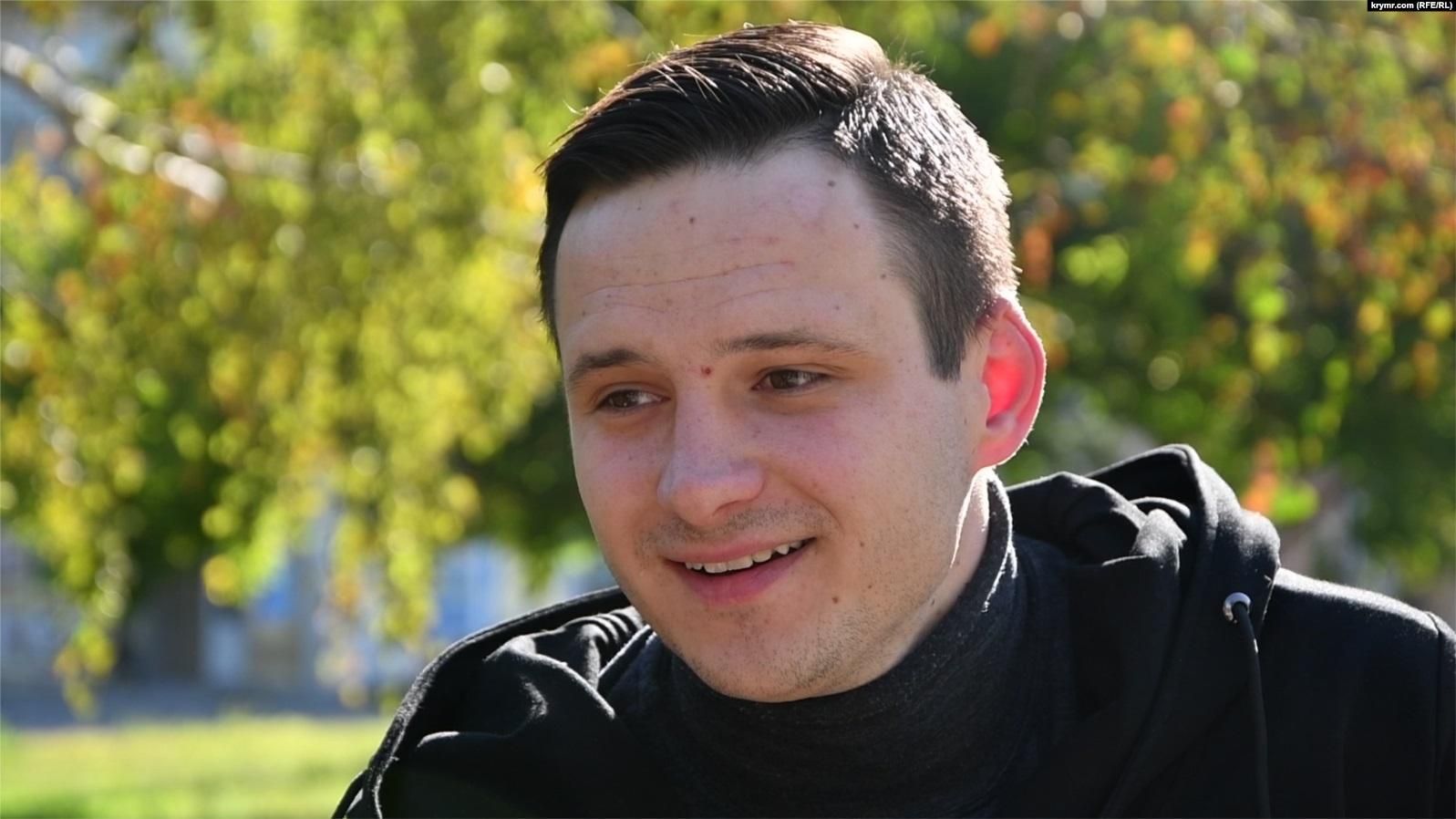 Родина стала ізгоями, – син політв’язня Балуха про своє життя у Криму Родина стала ізгоями, – син політв’язня Балуха про своє життя у Криму