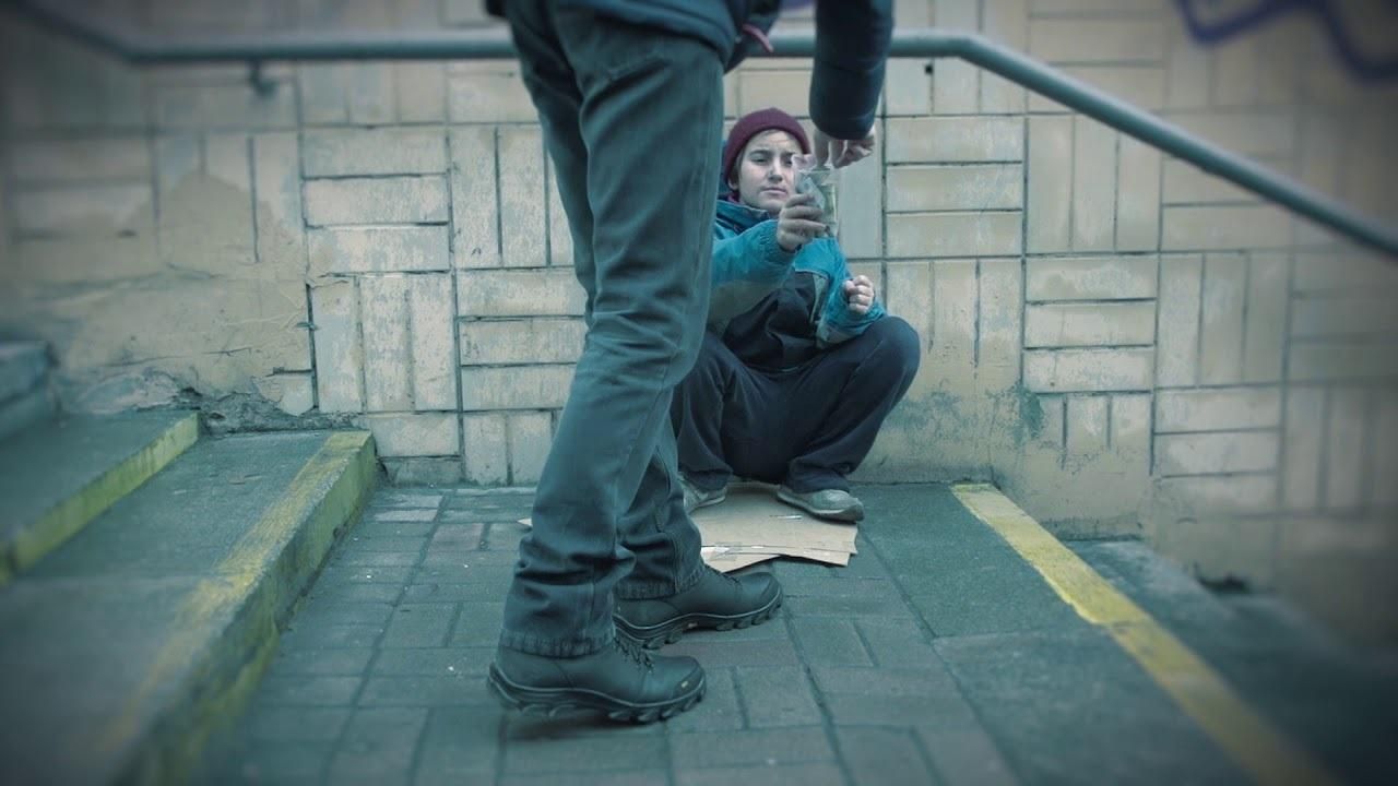 В Швеции ввели разрешение на попрошайничество: за него придется заплатить В Швеции ввели разрешение на попрошайничество: за него придется заплатить