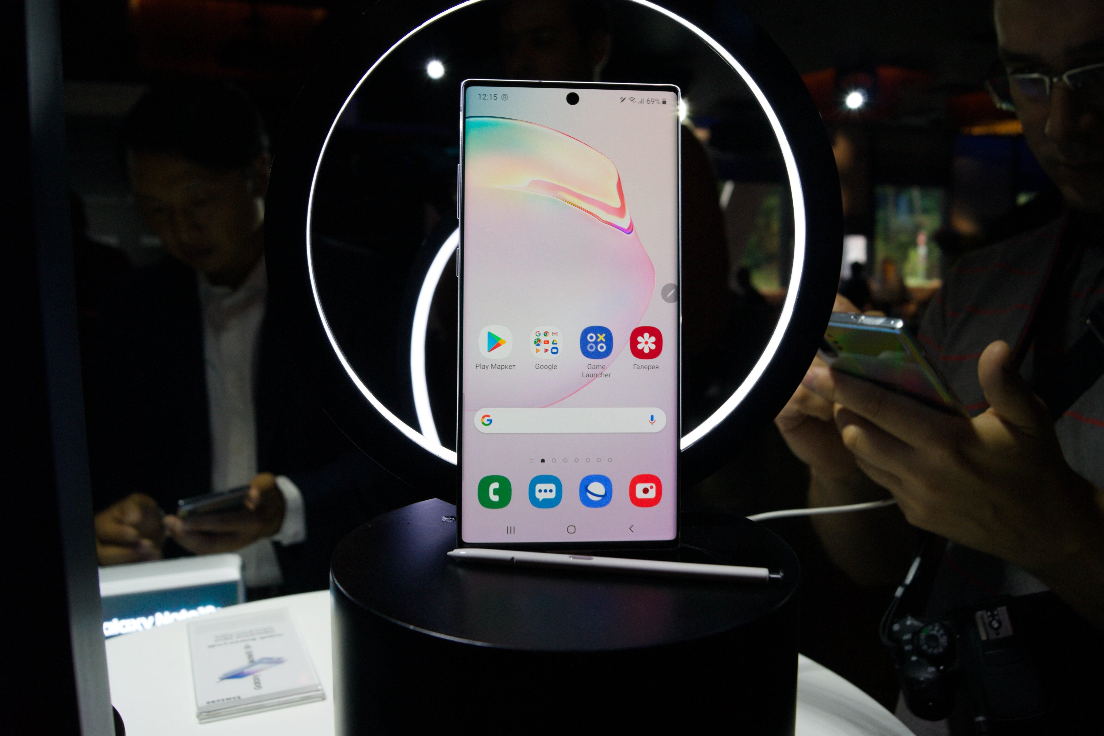 Смартфон Samsung Galaxy Note10: характеристики і ціна Смартфон Samsung Galaxy Note10: характеристики і ціна