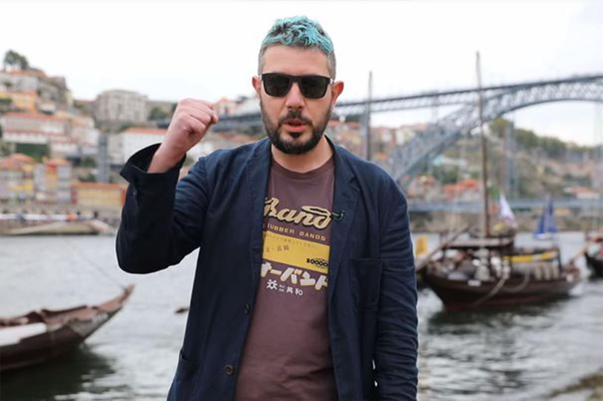 Відеоблогер та дизайнер Артемій Лебедєв утік з Росії Відеоблогер та дизайнер Артемій Лебедєв утік з Росії