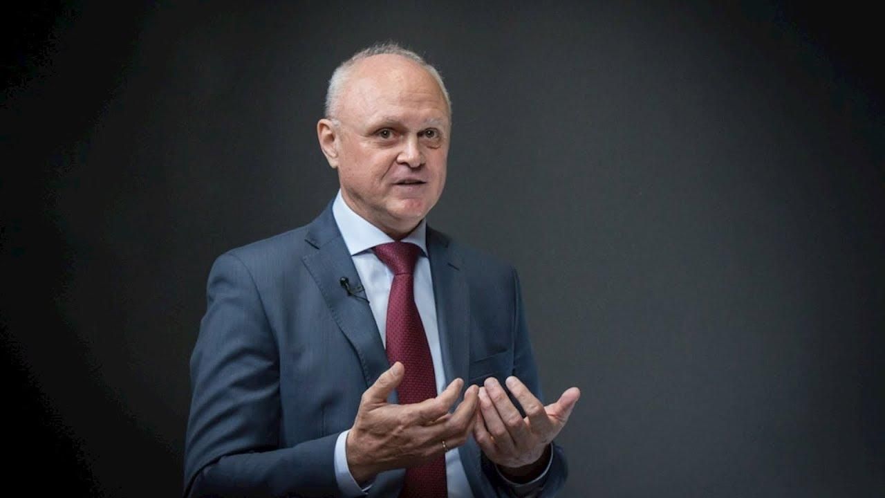 Апаршин заявил, что Украина должна готовиться к нападению России Апаршин заявил, что Украина должна готовиться к нападению России