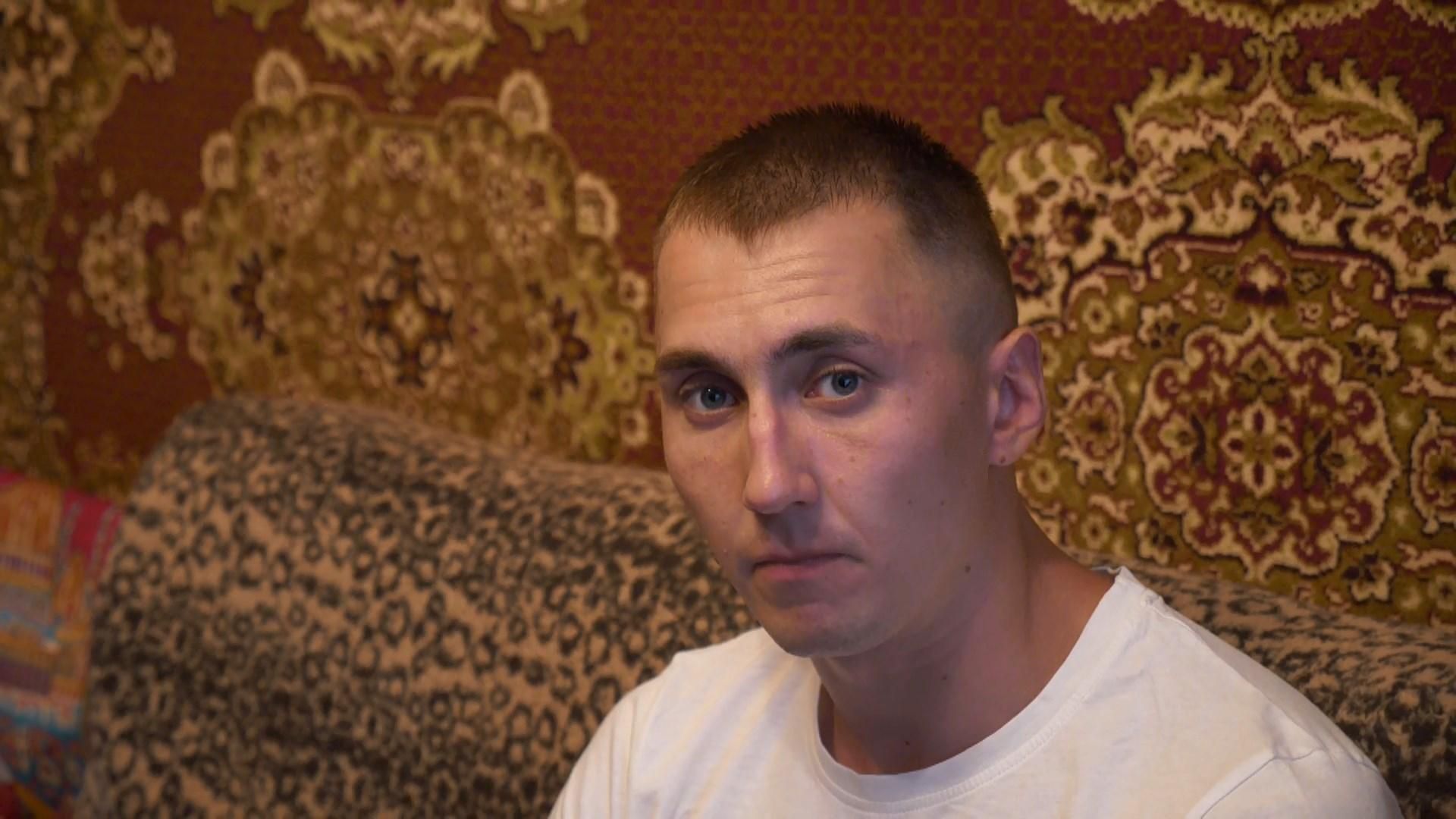 Політв’язень Стешенко повернувся до України: як він пережив катування росіян
