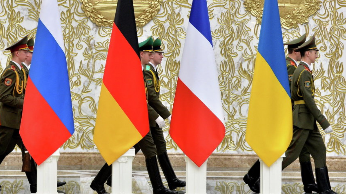 Германия ответила на просьбу Зеленского о собрании в "Нормандском формате" Германия ответила на просьбу Зеленского о собрании в "Нормандском формате"