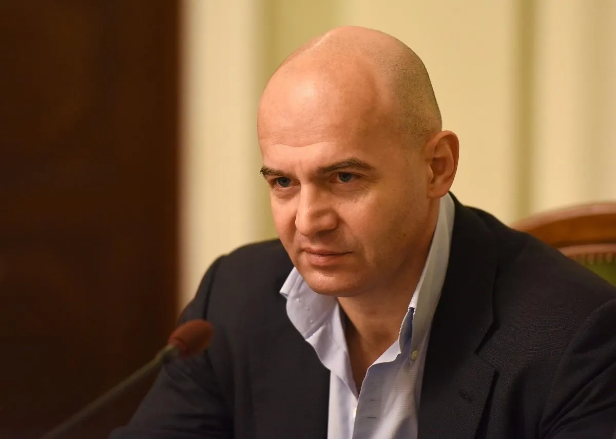 кононенко кононенко