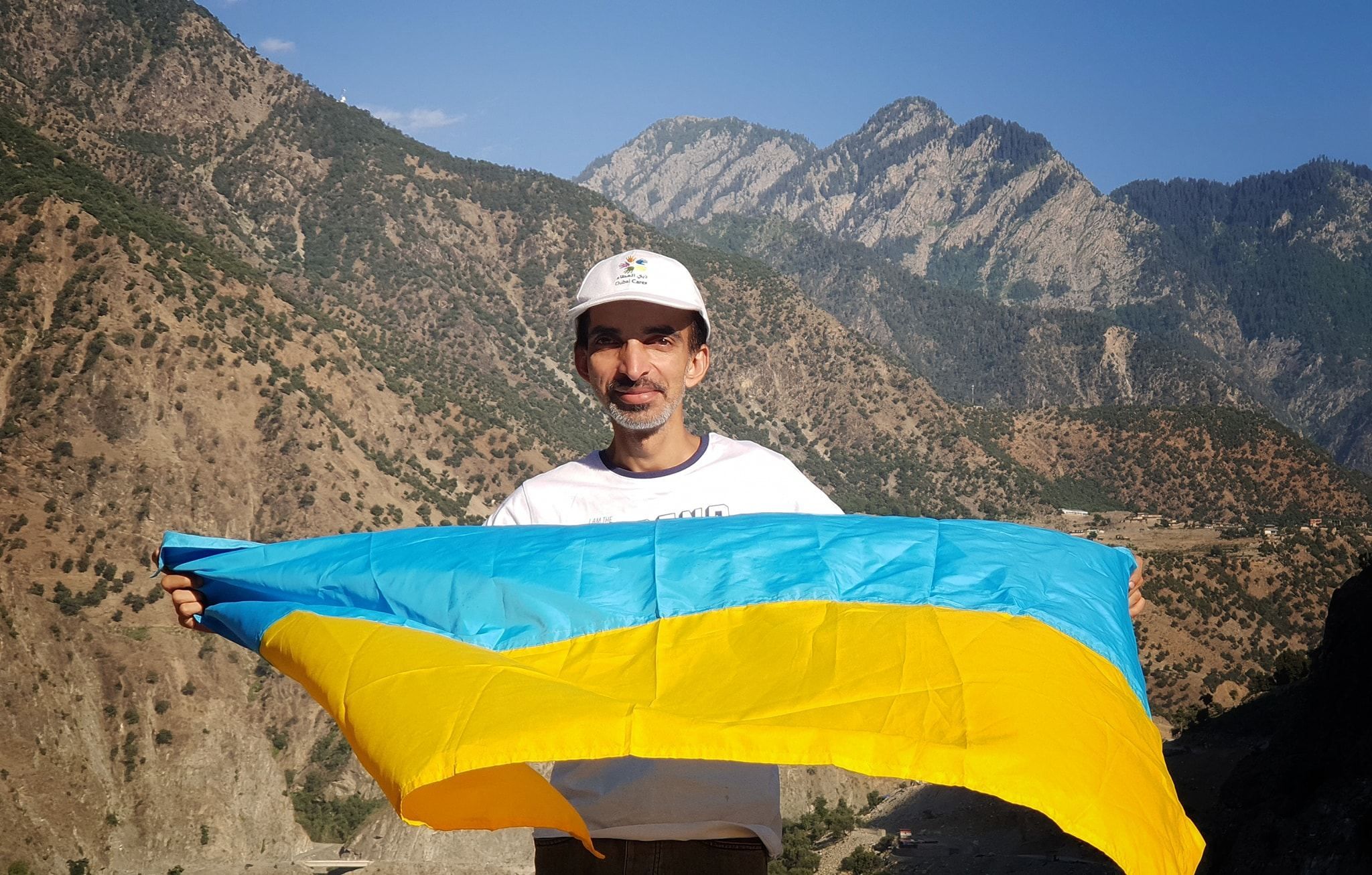 Турист з Пакистану, якого зі скандалом депортували,  таки побачив Україну: деталі