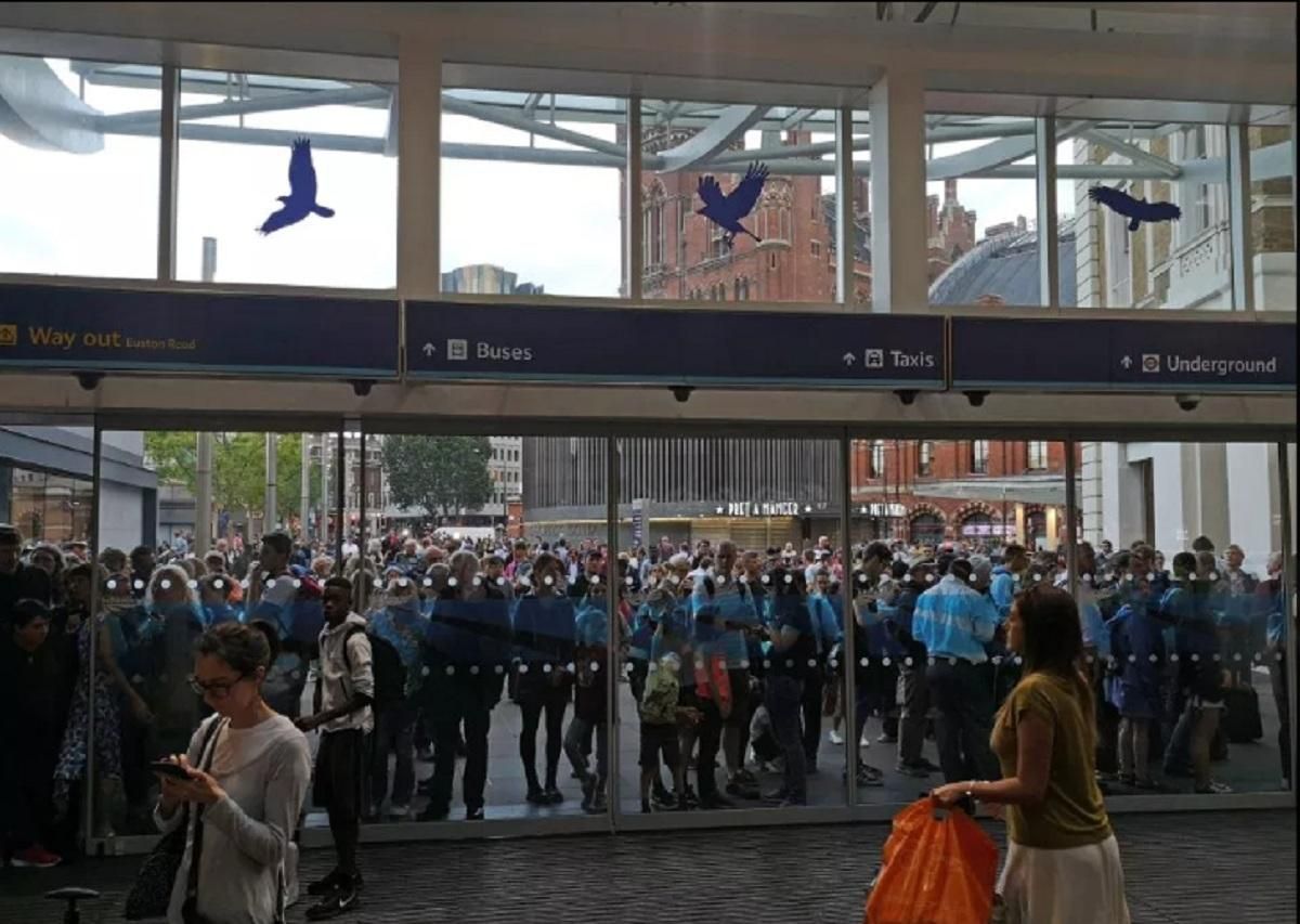 У Великій Британії – блекаут, "наче в апокаліптичному фільмі": виразні фото та відео У Великій Британії – блекаут, "наче в апокаліптичному фільмі": виразні фото та відео