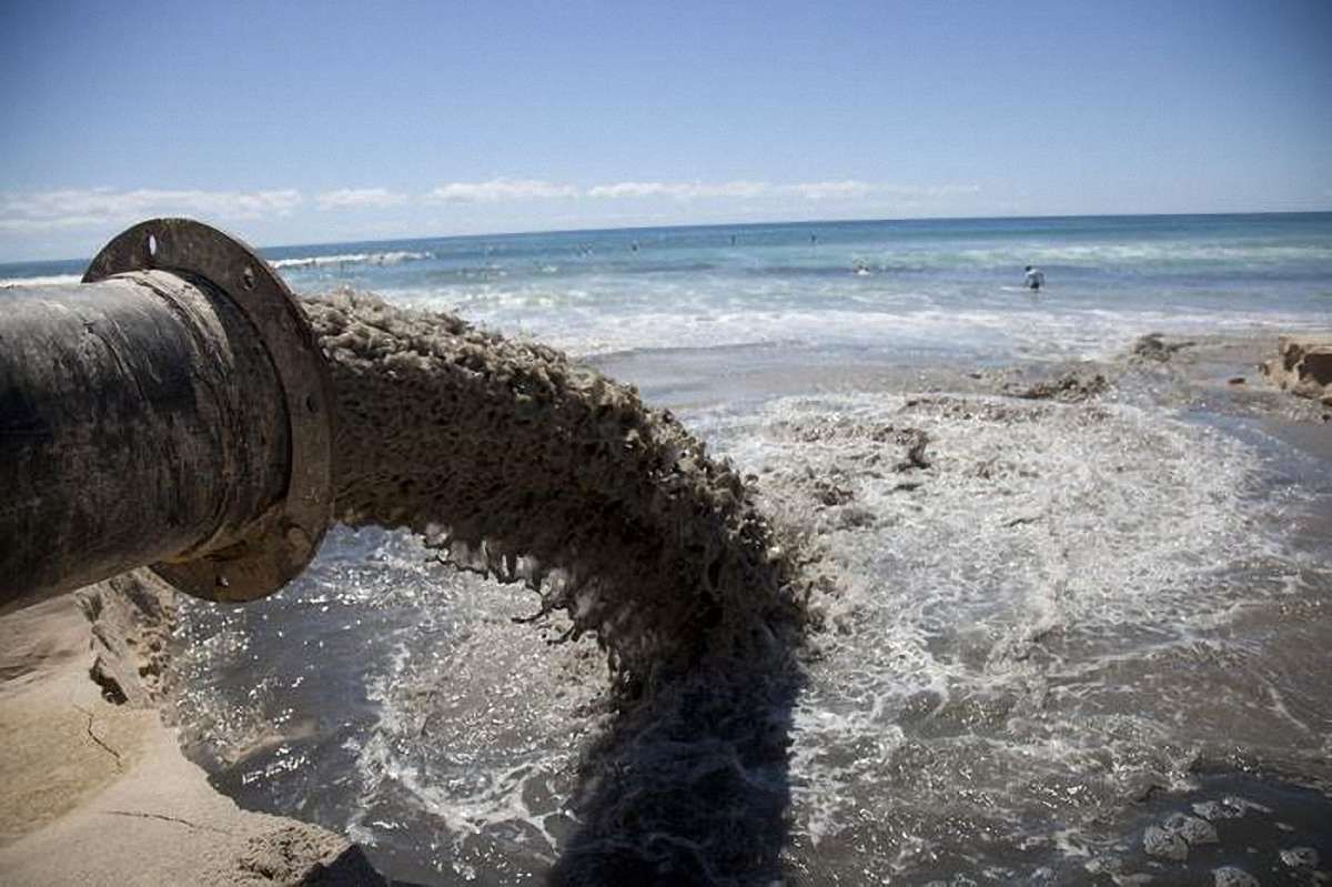 Кто больше всего загрязняет украинскую воду: предприятия и их владельцы Кто больше всего загрязняет украинскую воду: предприятия и их владельцы