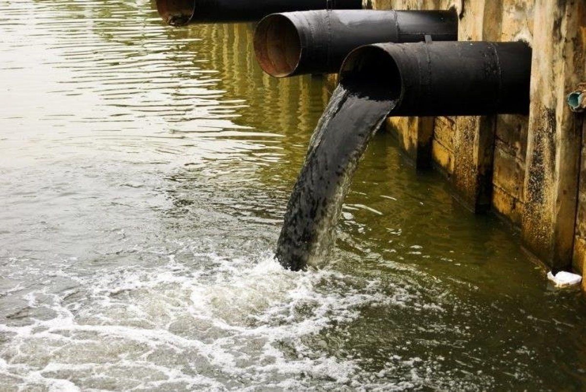 Какие предприятия больше всего загрязняют воды в Украине: обнародован рейтинг