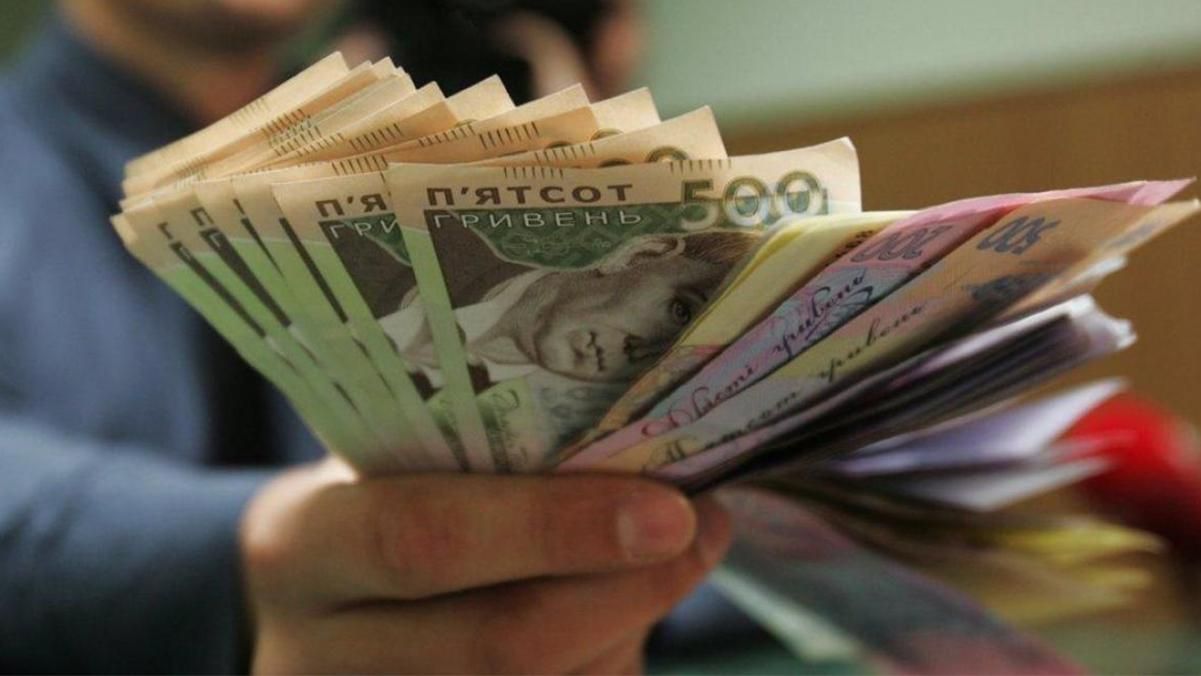 Скільки заробляють працівники робітничих спеціальностей: офіційні цифри Скільки заробляють працівники робітничих спеціальностей: офіційні цифри