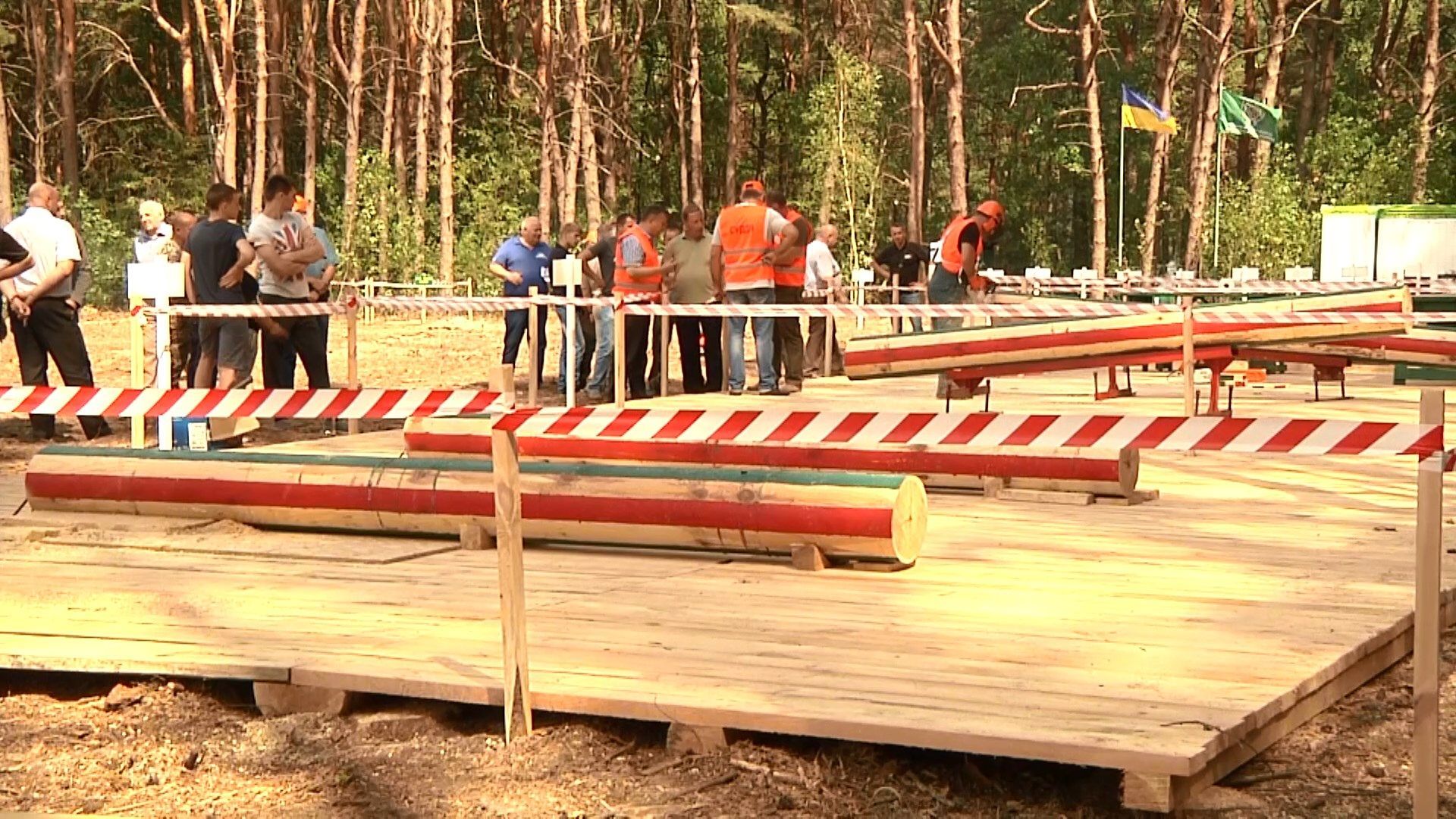 Професія для справжніх чоловіків: на Житомирщині лісничі змагались за звання кращого Професія для справжніх чоловіків: на Житомирщині лісничі змагались за звання кращого