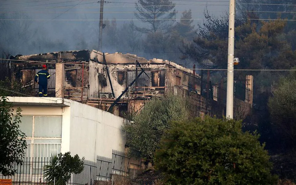пожежа греція афіни ліс будинок пошкодження