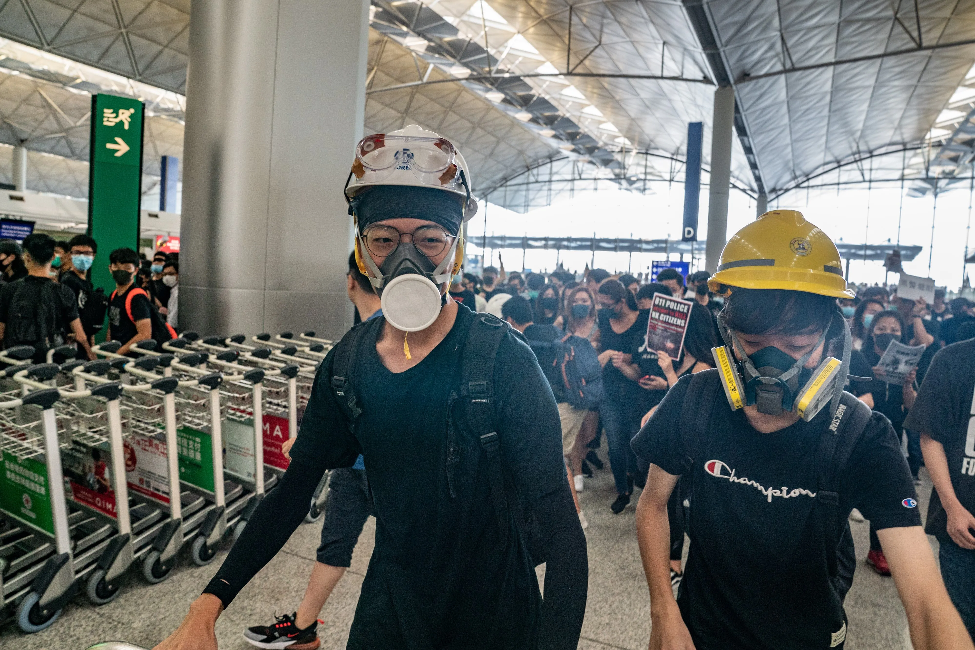 протести аеропорт Гонконг