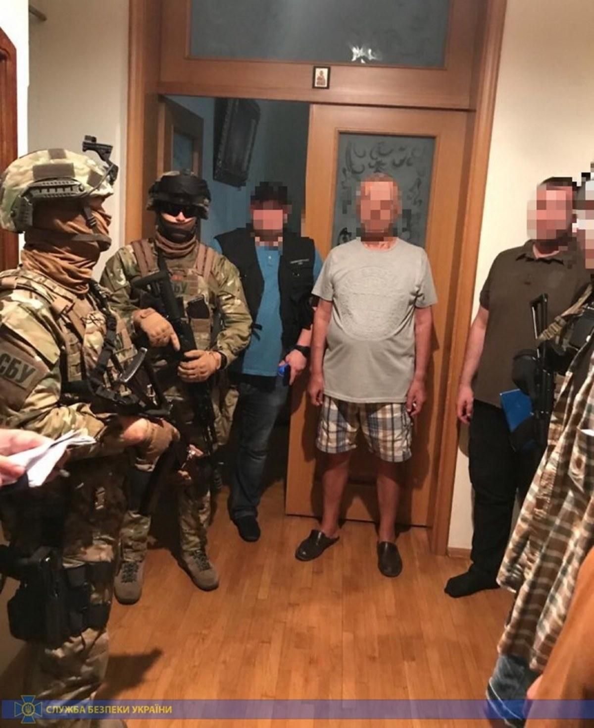 СБУ задержала членов большой банды, подконтрольной "ворам в законе": детали расследования СБУ задержала членов большой банды, подконтрольной "ворам в законе": детали расследования