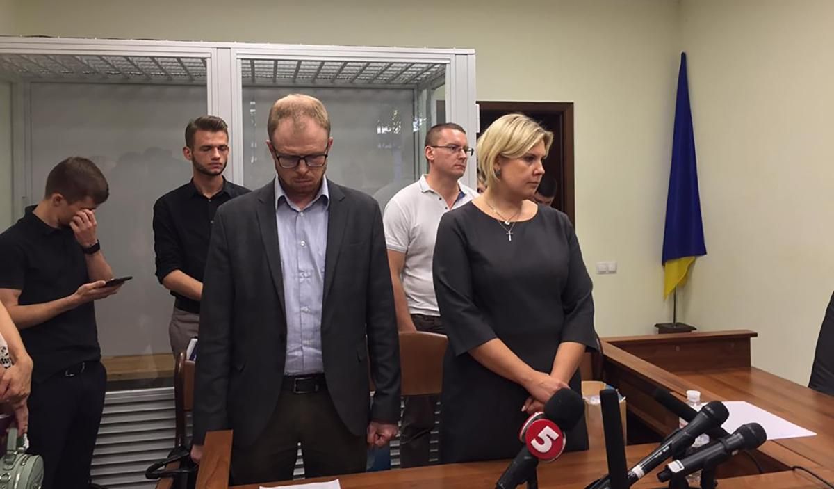 Дело "Роттердам+": одного из фигурантов отпустили под залог Дело "Роттердам+": одного из фигурантов отпустили под залог