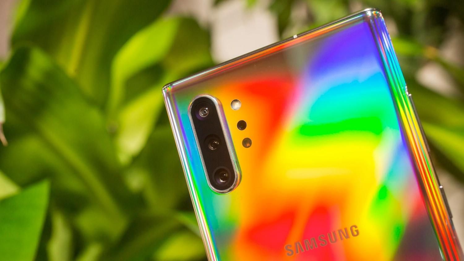 Смартфон Samsung Galaxy Note 10+ став рекордсменом за швидкістю зарядки